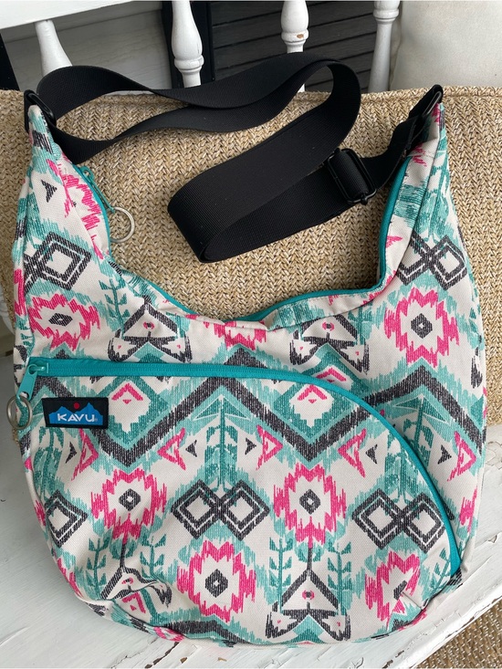 Kavu Handbags - KAVU Island Ikat Singapore Satchel Crossbody Shoulder Bag